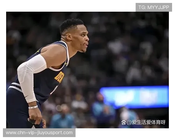 威少三分9中5却正负值-28，雷霆内线强势击溃国王，威少投中三分